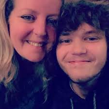 Parents, talk to your kids about drugs, it's not worth it