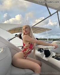 OnlyFans Urbbyari - Must See