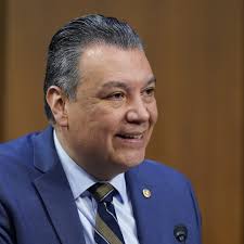 Is Sen. Alex Padilla running for California governor? Why Democrats are  speculating about a 2026 bid