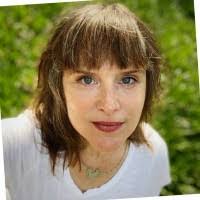 Mia Barker's Instagram, Twitter & Facebook