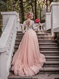 Long Sleeves Wedding Dress With White Lace Top Long Wedding Dress Online Wedding Dress Ball Gowns Wedding Wedding Dress Train
