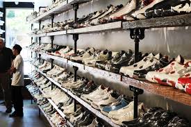 See full list on powerhomebiz.com How To Open And Run Your Own Sneaker Consignment Shop Hypebeast
