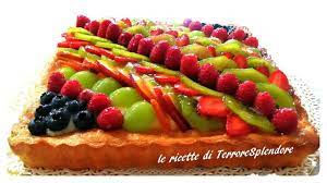 La frutta è uno dei migliori ingredienti per i dolci e ne è la prova questa facile ricetta, che vi permetterà di creare una gustosa torta alla frutta! Crostata Morbida Alla Frutta Gluten Free Youtube