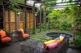 How To Develop A Garden In Arabic Islamic And Persian Styles Designbuzz Terrace Garden Design Terrace Garden Backyard Garden