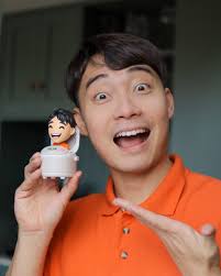 Suzanne Li (@SuzanneLi8)