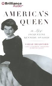 Kennedy and first lady jaqueline kennedy arrive for a private dinner with queen elizabeth ii and prince phillip on june 5, 1961. America S Queen The Life Of Jacqueline Kennedy Onassis Bradford Sarah Burr Sandra Amazon De Bucher