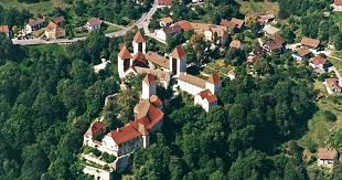 Schloss in neuburg am inn 3 aktuelle adressen mit bewertungen und öffnungszeiten jetzt bei lokalwissen anzeigen! Schloss Neuburg Tagungshotel In Neuburg Am Inn Aloom