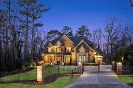 Prestige Brokers Homes For Sale Sandy Springs Ga Real Estate Luxury House Designs Real Estate Sandy Spring