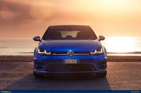 Compare 1 golf r trims and trim families below to see the differences in prices and features. Free Download 2014 Volkswagen Golf R Photo Wallpaper Image Detail 2000x1320 For Your Desktop Mobile Tablet Explore 48 Golf R Wallpaper Vw Gti Wallpaper Vw Golf R Wallpaper Vw R32 Wallpaper