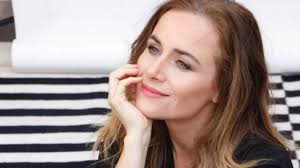 Amaya forch barry is a chilean actress and pop singer who has done voice work for the latin american dub of sonic x. Amaya Forch Impacta Con Su Nuevo Cambio De Look Te Pasaste