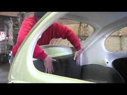 Käfer teppich vergleich die qualitativsten käfer teppiche unter die lupe genommen! Des Kafers Interieur Wird Mit Teppich Ausgekleidet Youtube