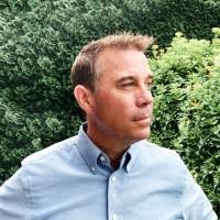 Had the pleasure of awarding Casey Nix her level IV Port Engineer  certification. She has demonstrated the ability to coach and mentor fellow  Port Engineers. Congratulations Casey.