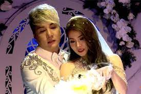 Lâm chấn khang đã giấu kín chuyện có con gái suốt 2 năm qua gây bất ngờ lớn với khán giả. Lam Cháº¥n Khang Khoc Om Vá»£ Trong Ä'am CÆ°á»›i Vietnamnet