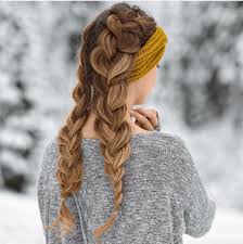 Luckily there are many cute hairstyles that are easy to learn and just take a few. 5 Cute Hairstyles Pair With Your Winter Hair Accessories Redken