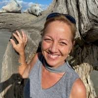 Dianne Helliwell Peters