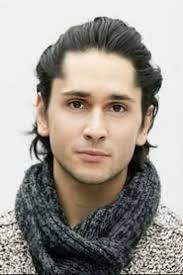 A dangerous man, the head of a mafia family, kidnaps her and gives her 365 days to fall in love with him. 365 Days 2020 Full Movie Eng Sub 123movies