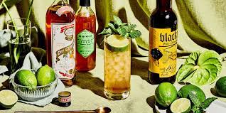 Rum, lime juice, and simple syrup. 12 Best Rum Cocktails For Summer How To Make Rum Drinks