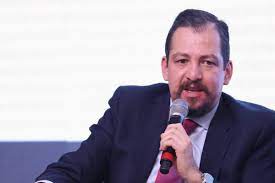 Luís roberto barroso (vassouras, 11 de março de 1958) 1 2 é um jurista, professor e magistrado brasileiro, atualmente ministro do supremo tribunal federal (stf) e do tribunal superior eleitoral (tse), sendo o atual presidente desta corte. Investigan A Magistrado Jose Luis Vargas Por Blanquear Mas De 30 Mdp Luis Cardenas