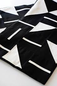 Your Cat Is Going To Lurve This Modern Diy Kitty Hammock Hunker Geometric Table Quilted Table Runners Quilt Diy Tutorial
