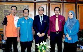 Sekiranya anda, seorang warganegara malaysia yang cukup syarat kelayakan dan berumur tidak kurang daripada 18 tahun. Jabatan Perangkaan Malaysia Pks Permohonan Jawatan Kosong Jabatan Perangkaan Malaysia Soman 1 Book David S Tuyo Tot