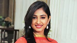 Page managed by disha & team. Television Actor Disha Parmar Tests Covid 19 Positive