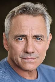 Alex Mcarthur's Instagram, Twitter & Facebook