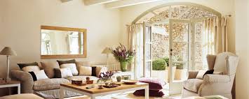 (senso figurato) abbondante, ricco, copioso. 3 Ideas Para Que Tu Salon Parezca Mas Ampio Blog De Decoracion E Interiorismo