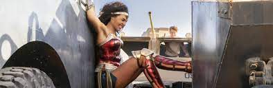It's a refreshingly silly and airy adventure . Wonder Woman 1984 Wessels Filmkritik Com