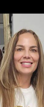 What will happen to all of Erasmo Castro's money that he left behind? It is  rumored that Brownsville Cheezmeh (RIP) left around $500,000 dollars 💵 and  from the looks of it the