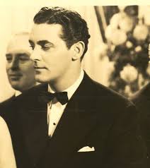 Mid 1930's leading man, CHARLES QUIGLEY, best known as Rita Hayworth's  earliest regular leading man. His career never quite took off-- and by  1941, he was already relegated to unbilled extra parts (