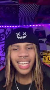 Chelsie Lynn Long Neck