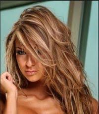 Lori Blunt's Instagram, Twitter & Facebook