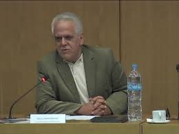 Τρίτη, 20 ιουλίου 2021, 14:02 σε επικών διαστάσεων γκάφα υπέπεσε ο αρθρογράφος της καθημερινής πάσχος μανδραβέλης ο οποίος με ανάρτησή του κατηγόρησε την αυγή ότι προωθεί και πουλάει σημαίες της. Mandrabelhs Pasxos Bodossaki Lectures On Demand