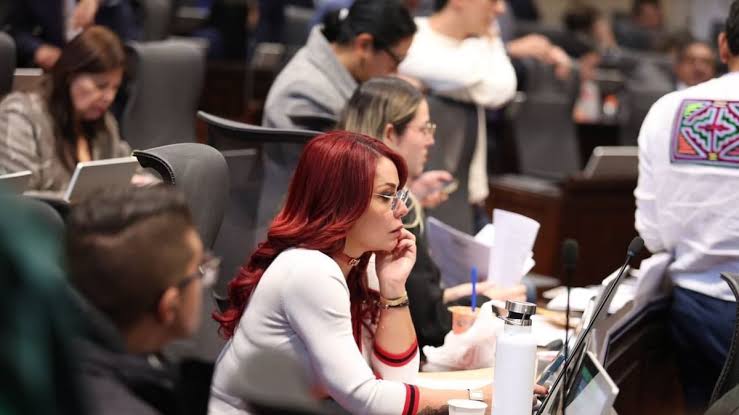 Corte Suprema investiga a la representante Gloria Arizabaleta y ya hizo  allanamiento en su oficina