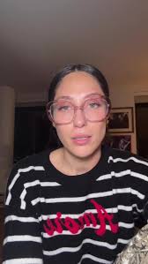 Paulette Née Reveiz Thompson