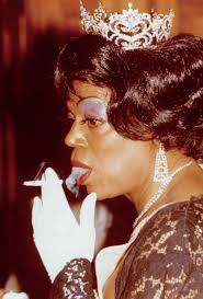 There's no shortage of fine visual art online