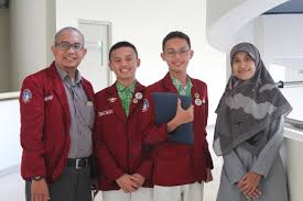 Smp al azhar mandiri, kota palu. Smpia 41 Al Azhar Summarecon Serpong Kunjungan Delegasi Osis Smpi Al Azhar 4 Kemandoran