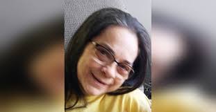 Donna Stull's Instagram, Twitter & Facebook