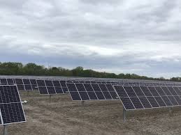 The end result is amazing. Largest Community Solar Project In Illinois Comes Online In Fulton County