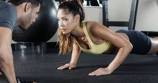 According to nasm your back is the foundation of your thoracic mobility, which is pretty important if you're a woman carrying a carseat or grocery bags. How To Pick Up Women At The Gym According To Women Muscle Fitness