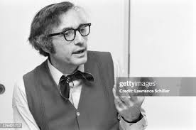 American psychiatrist Dr. Robert Jay Lifton gestures as he speaks,... News  Photo