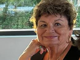 Kathleen Bayliss's Instagram, Twitter & Facebook