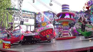 It'd be so easy for the attraction to put in quizzes for kids to play or informational videos to watch? Manege Decadance Foire Du Midi 2019 Bruxelles Youtube