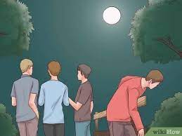 7 Ways To Scare Your Friends Wikihow