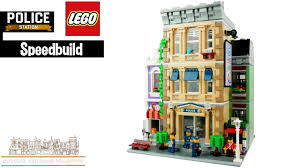 Nov 26, 2020 · totalling 2,923 pieces, the lego police station is the latest addition to the lego modular buildings collection which also includes the bookshop, assembly square and corner garage. Lego Police Station 10278 Modular Buildings Collection 2021 Lego Speed Build Youtube