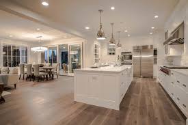 #danielcolino #cocinascjr #cocinaconpeninsulaabiertaalsalon #cocinasconpeninsula #cocinasmodernas cocina con peninsula abierta al salon 🏠 las cocinas. Espacio Abierto Salon Cocina Un Album De Ideas De Maria Salgado