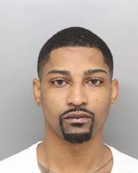 Sheriff: Suspect fires gun during foot pursuit in Lincoln Heights