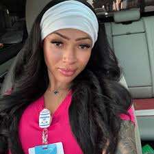 Pink is becoming my favorite 🩺♡