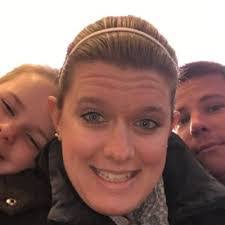 Amy Winkelman's Instagram, Twitter & Facebook