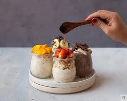 These sweet and syrupy apples make for the ideal winter dessert or breakfast, plus they're gluten free and low in calories. Easy Overnight Oats Healthy Cold Refrigerated Rolled Oatmeal Pudding